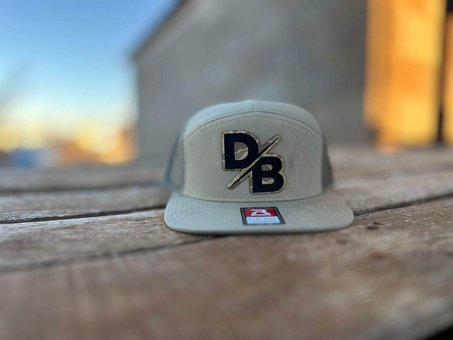 DB camo logo on khaki/loden